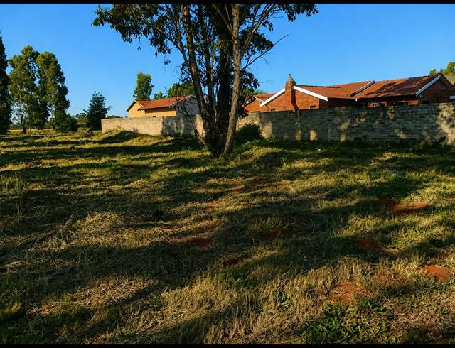 1,119M² VACANT LAND FOR SALE IN KOOKRUS